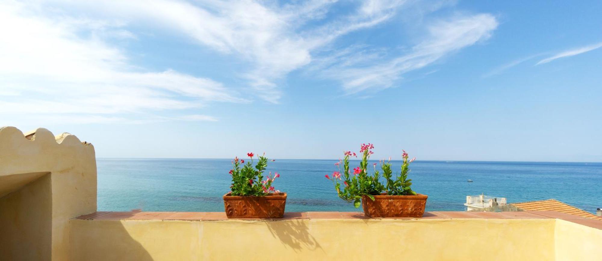Palazzo Belmonte Otel Santa Maria di Castellabate Dış mekan fotoğraf